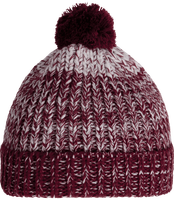 Pompom Beanie whit knitted effect